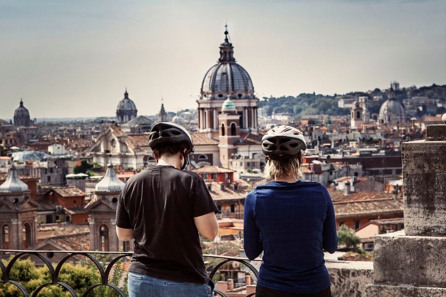 Rome: Top Highlights & Hidden Gems Tour by Cannondale E-Bike - Piazza Venezia and the Imperial Fora