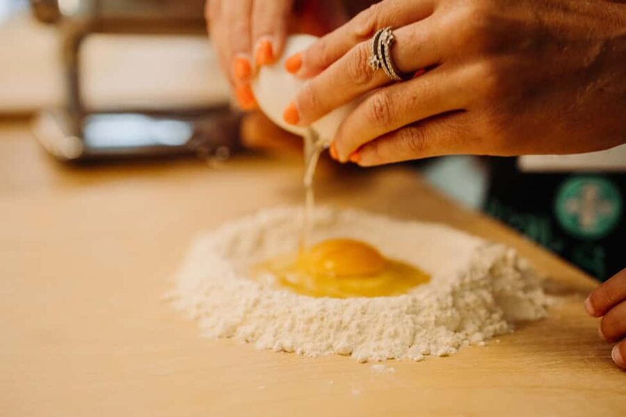 Rome: Traditional Pasta Making Class with Wine & Gelato - Roman sauce lessons with seasonal choices
