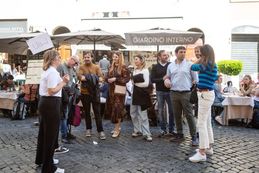 Rome: Trastevere & Campo de Fiori Street Food Walking Tour - Campo de’ Fiori, where food meets Roman street life