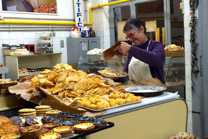 Rome: Trastevere Ultimate Food Tour by Do Eat Better - Artisanal gelato at Piazza San Cosimato