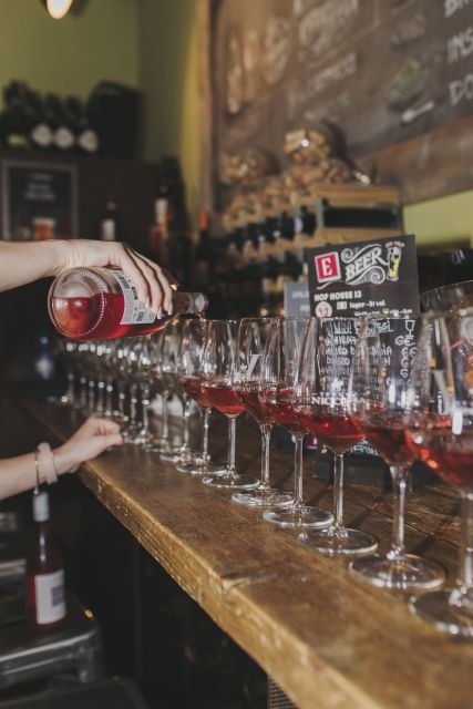 Rome: Trastevere Wine Tasting with Food Pairing and Gelato - The wine tasting: a lesson in Italian flavor