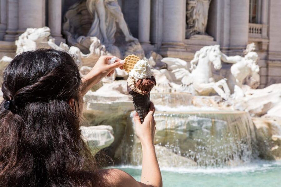 Rome: Trevi Fountain District Underground Tour and Ice Cream - Starting at Vicolo del Puttarello 25