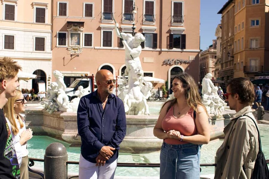 Rome: Under the Moonlight Evening Walking Tour - Starting near Piazza d’Aracoeli or Piazza di Pasquino