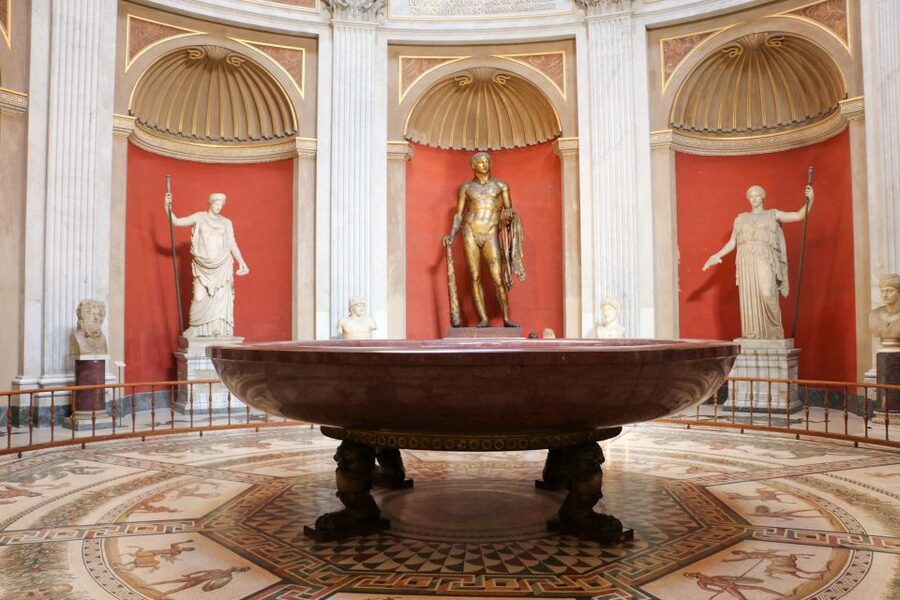 Rome: Vatican Evening Tour with Sistine Chapel and Museums - Scala Regia and Saint Peter’s Square