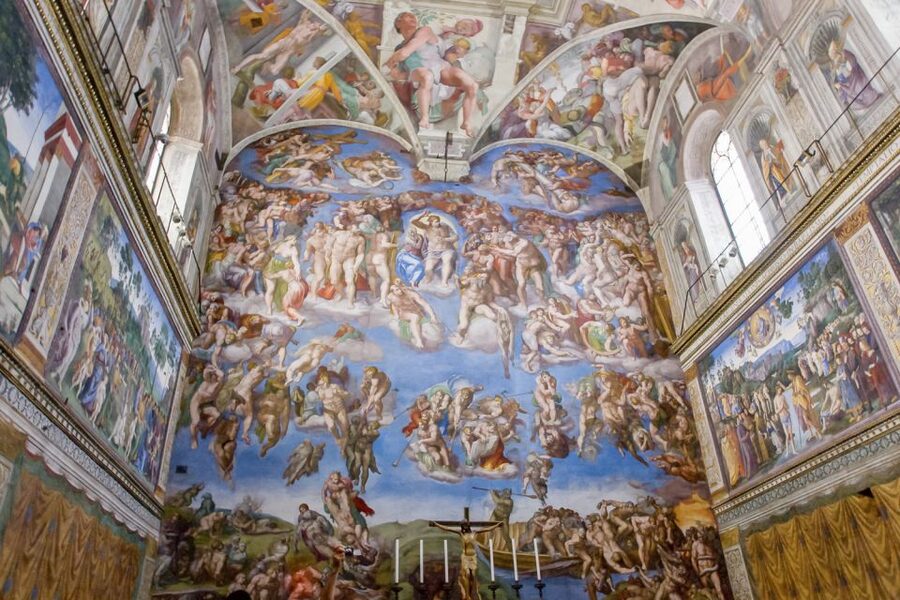Rome: Vatican Museum and Sistine Chapel Skip-the-Line Tour - The Belvedere courtyard and its ancient masterpieces