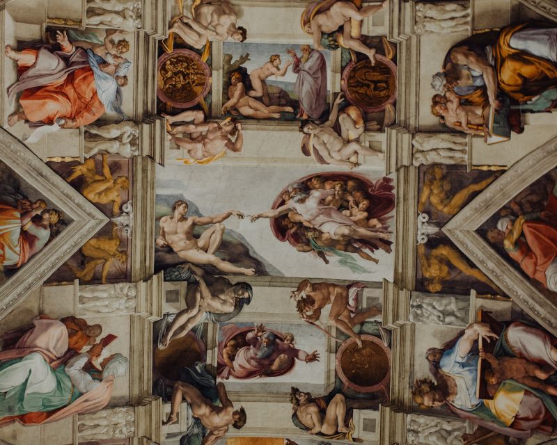 Rome: Vatican Museums and Sistine Chapel Tour - Gallery of Tapestries: details hidden in the walls