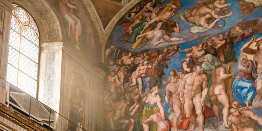 Rome: Vatican Museums and Sistine Chapel Tour with Ticket - Crowds, comfort, and the pace