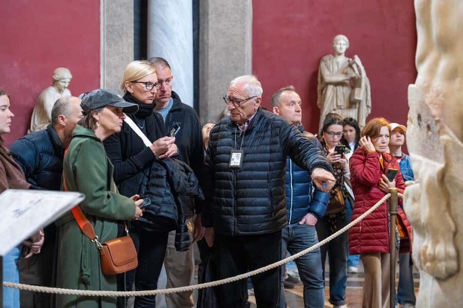 Rome: Vatican Museums & Sistine Chapel Tour with Fast Entry - Museo Pio Clementino: sculpture before painting