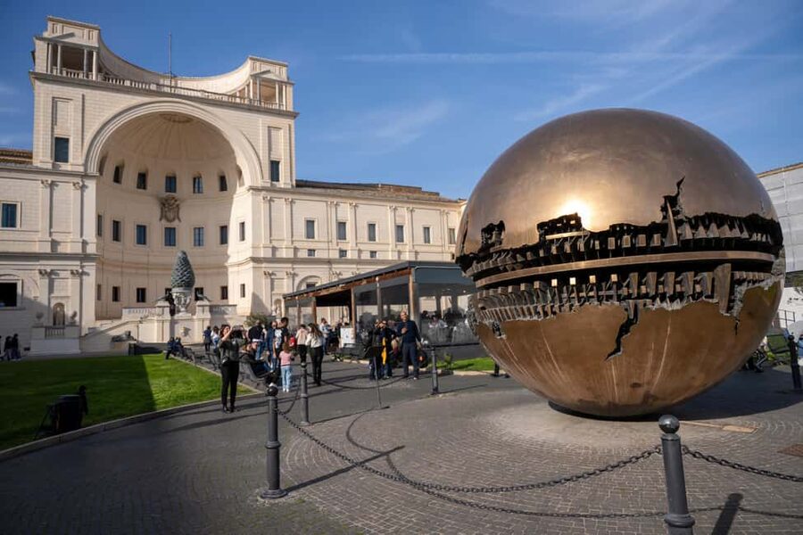 Rome: Vatican Museums & Sistine Chapel Tour with Fast Entry - Meeting at Via Vespasiano 71