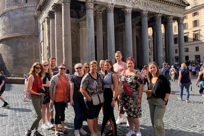 Rome: Vatican Night Tour - Reaching Vatican City and St. Peter’s Square
