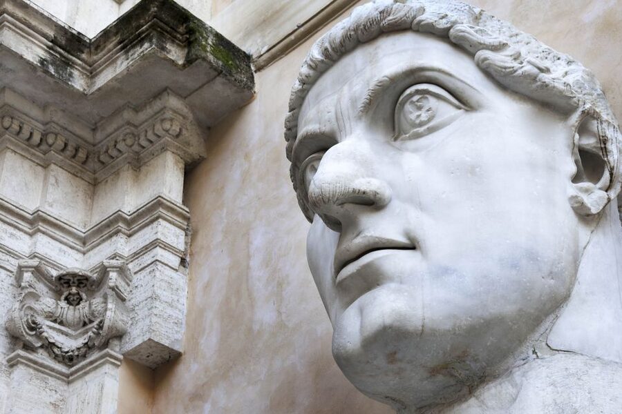 Rome: Vatican Pass, Top Attractions and Free Transport - Using the hop-on hop-off buses