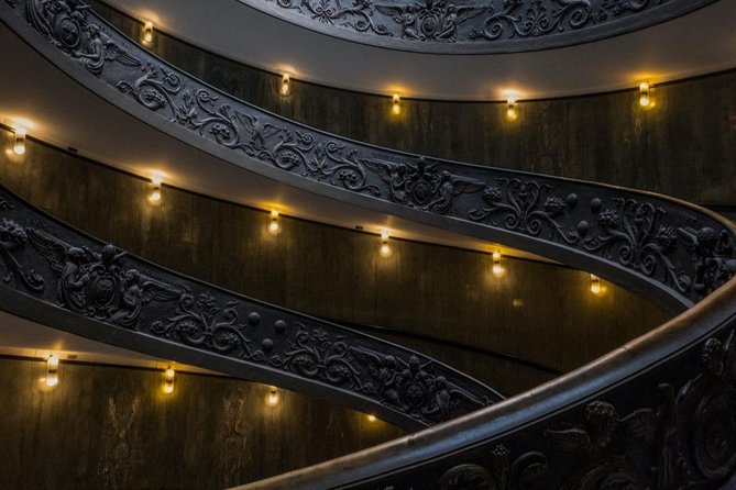 Skip the Line: Small Group Vatican & Sistine + Basilica Option - What the Vatican small-group format really changes