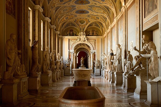 Skip the line Vatican & Sistine Chapel Tour - The important Basilica warning