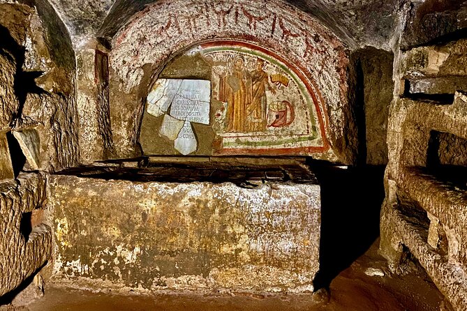 Small Group Express Tour of Roman Catacombs with Transfer - Walking 16 meters below Rome at Domitilla