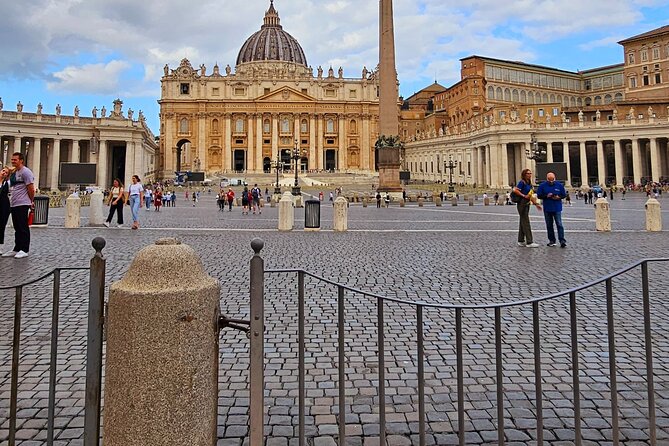 St. Peter's Basilica Dome to Underground Grottoes Tour - Starting in St. Peter’s Square
