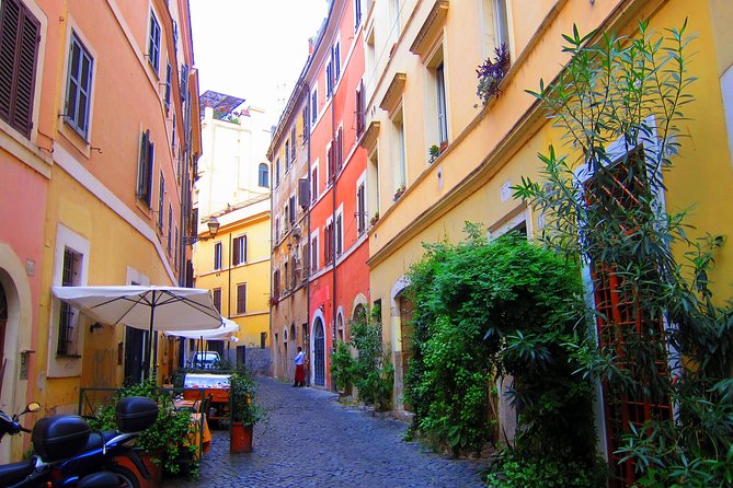 Trastevere and Rome's Jewish Ghetto Half-Day Walking Tour - Tiber Island and the walk toward Trastevere