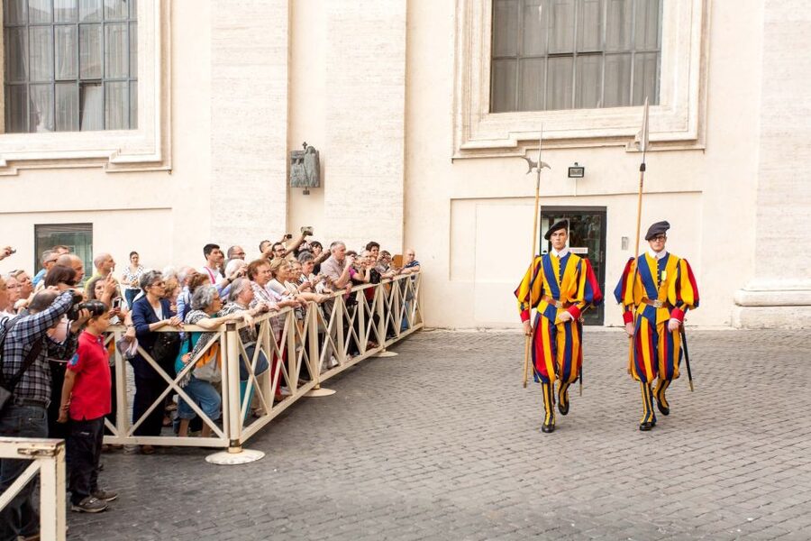 Vatican City: Skip-the-Line Vatican Museums & Sistine Chapel - Pace, comfort, and who should book