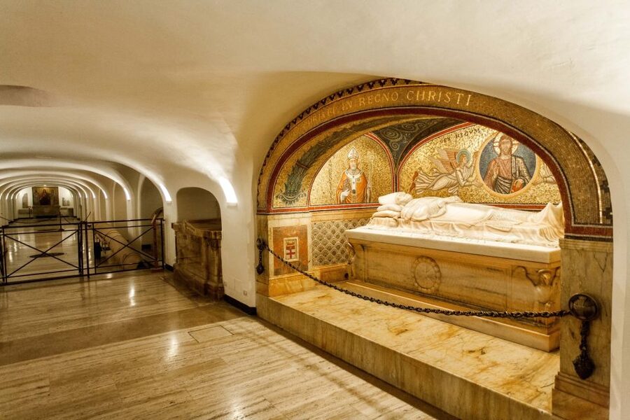 Vatican City: Skip-the-Line Vatican Museums & Sistine Chapel - Bernini’s square and the end of the route