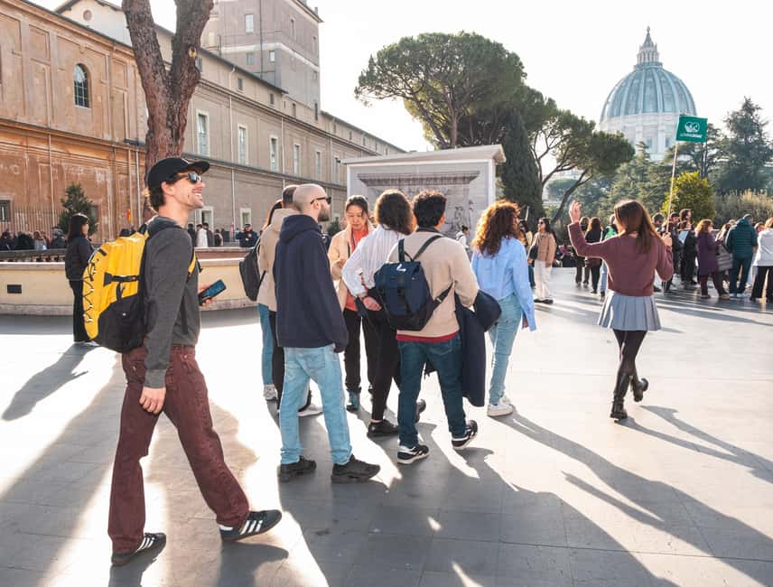Vatican Museums & Sistine Chapel Guided Tour - The Pinecone Courtyard in 35 minutes
