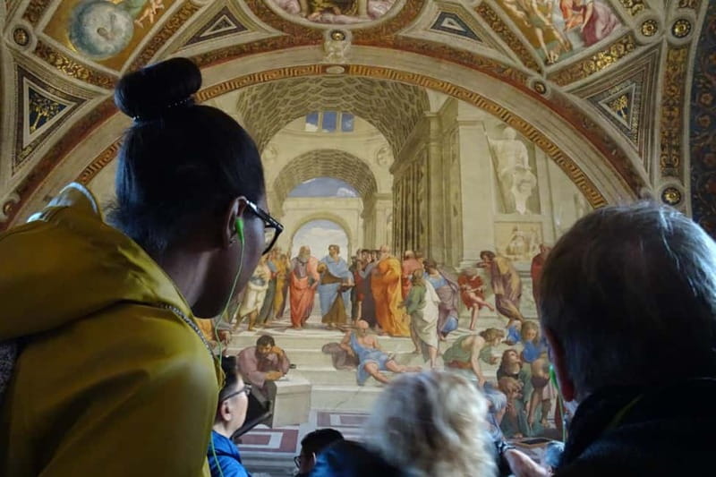 Vatican Museums, Sistine Chapel & Skip-the-Line Basilica - The Gallery of Tapestries and the Raphael Rooms