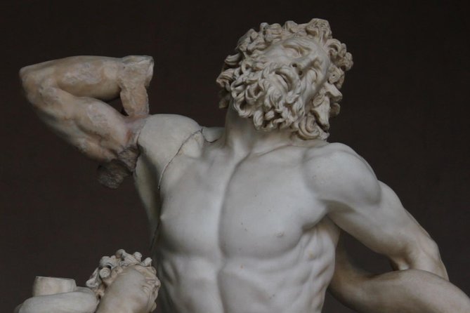 Vatican Museums & Sistine Chapel Tour - Small Group Max 10ppl - The woven gallery and its visual tricks