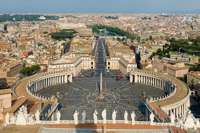 Vatican Museums Sistine Chapel Tour with access to St Peter - Group size, guide quality, and English