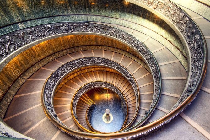Vatican Museums Sistine Chapel tour with Access to St. Peters - A fast route through Rome’s greatest art collection
