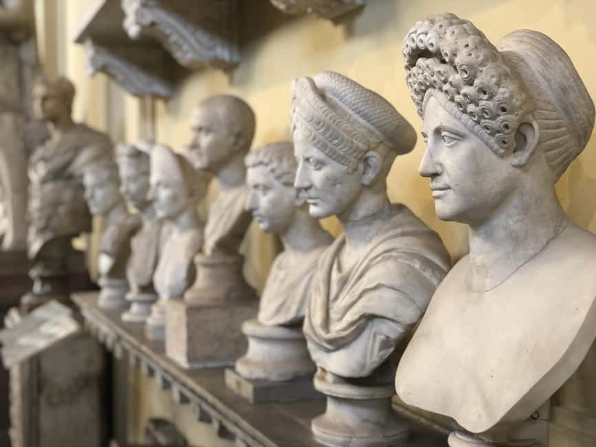 Vatican, Sistine Chapel & St. Peter's Skip-the-Line Tour - Raphael’s Rooms and Renaissance frescoes