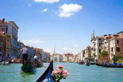 Venice Day Trip from Rome by High-Speed Train with Happy Hour