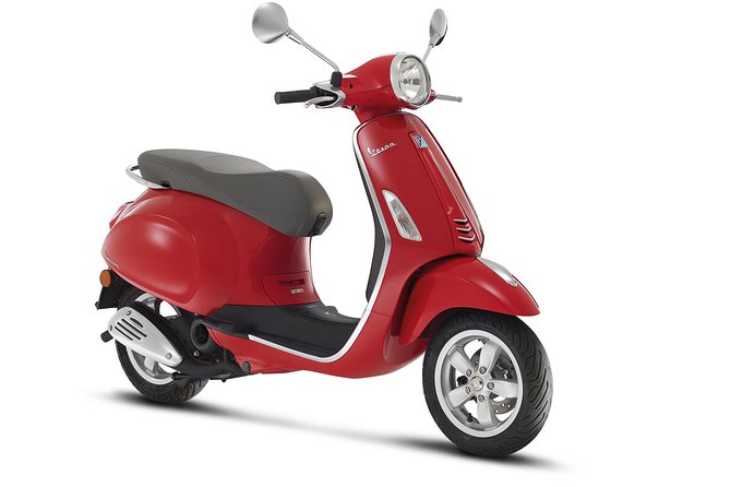 Vespa Primavera 125 cc Rental at Rome 24 ore - Why a Vespa changes the way you see Rome