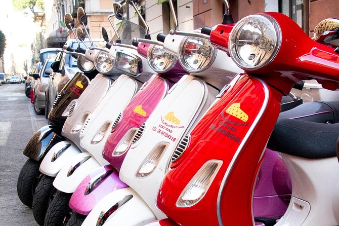 Vespa Rental in Rome 24 hours - Riding from the Colosseum to the Vatican