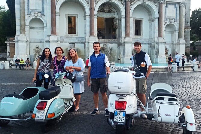 Vespa Sidecar Tour at Day/Night with Pickup - Janiculum Hill and the Fontanone finale