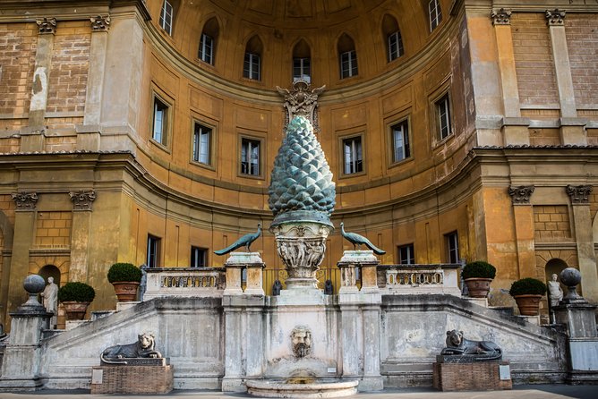 VIP Vatican, Sistine Chapel & St. Peter's Basilica Guided Tour - The Sistine Chapel: fifteen minutes beneath Michelangelo